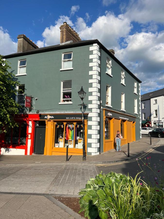 No. 1 Bridge Street Lägenhet Westport Exteriör bild